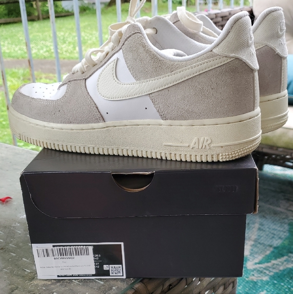 Nike Air Force 1 Low in Cream and Gray